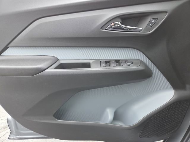 New 2027 Chevrolet Bolt RS w/ Technology Package FWD image 31