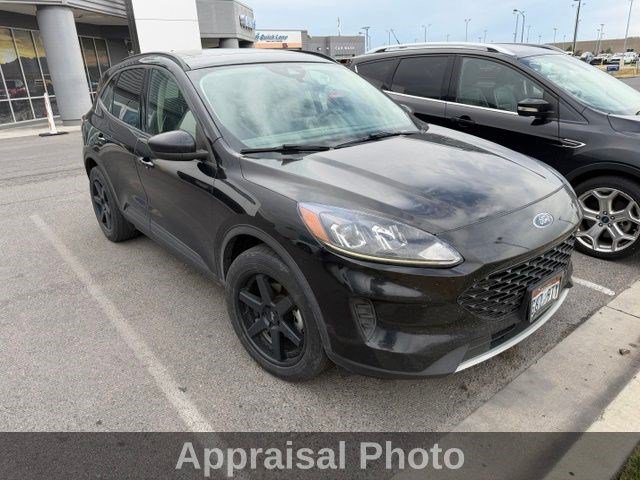 Used 2020 Ford Escape SE Sport AWD/4WD image 2