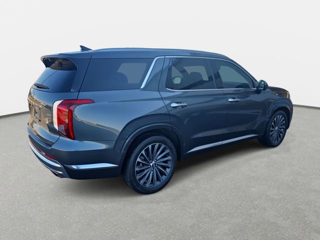 Used 2024 Hyundai Palisade Calligraphy image 5