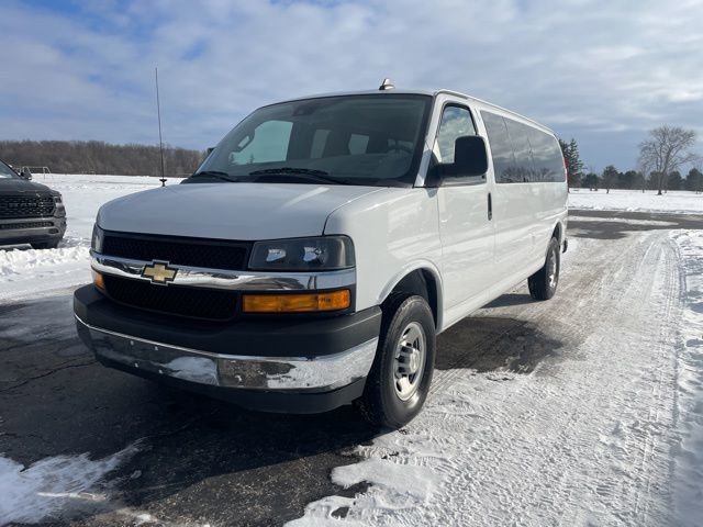 Used 2023 Chevrolet Express 3500 LT w/ LT Preferred Equipment Group image 7