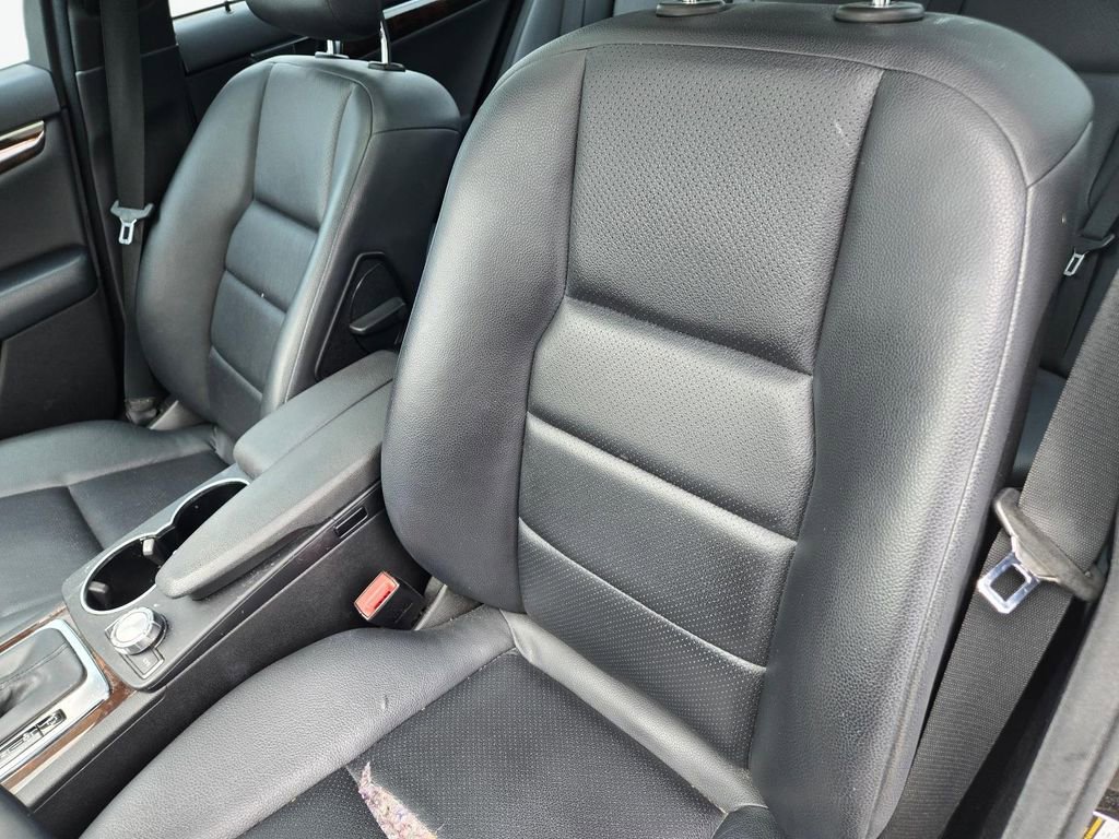 Used 2014 Mercedes-Benz C 250 Sedan image 13
