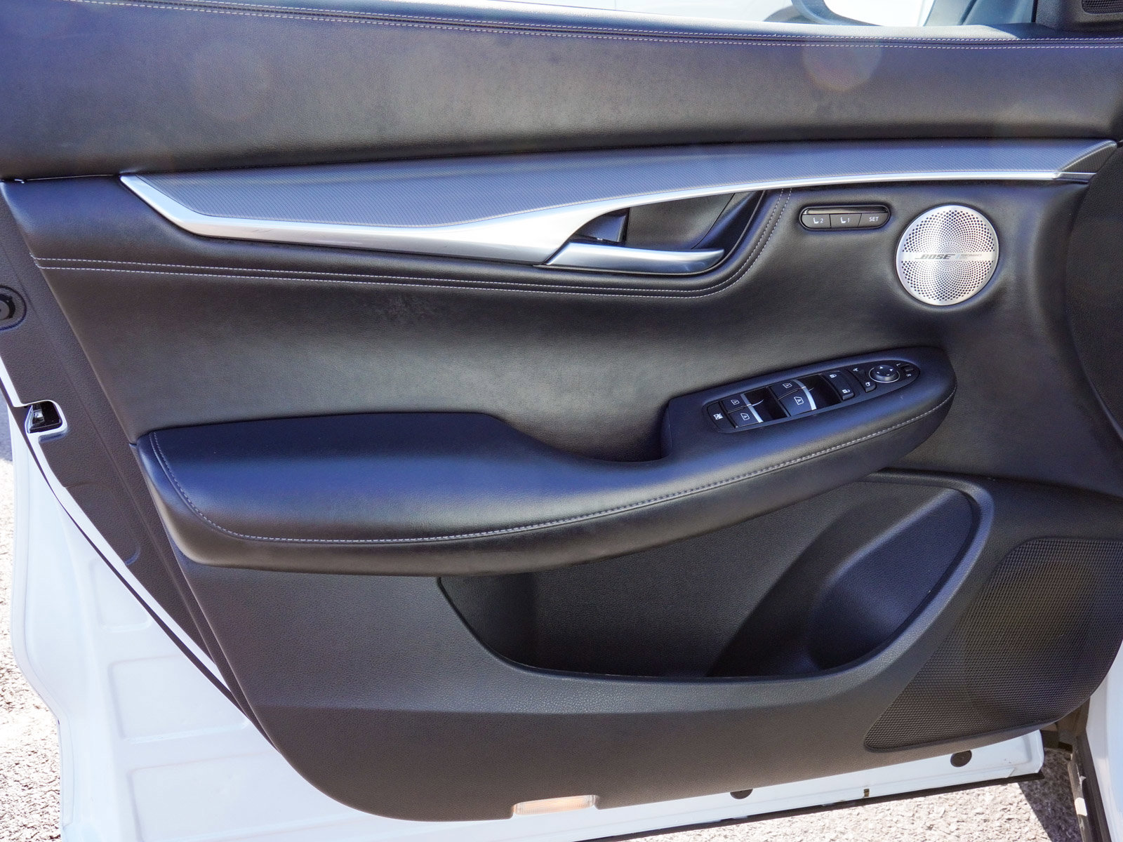 Used 2023 INFINITI QX55 Essential image 10