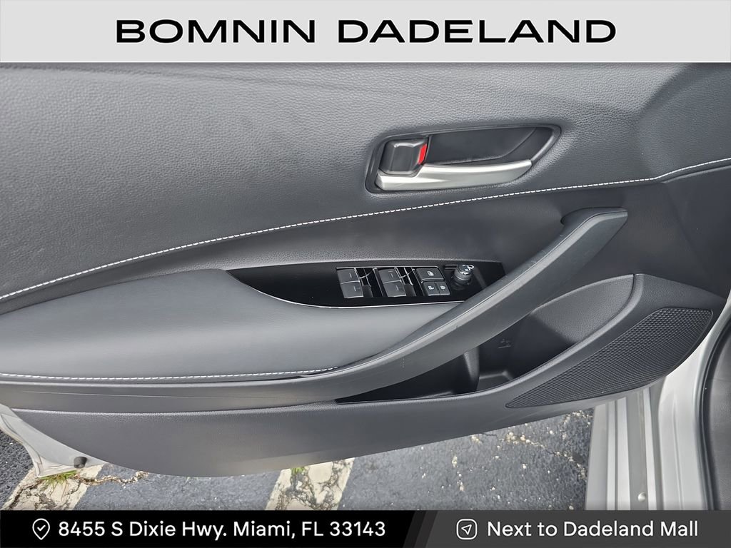 Used 2022 Toyota Corolla SE image 18