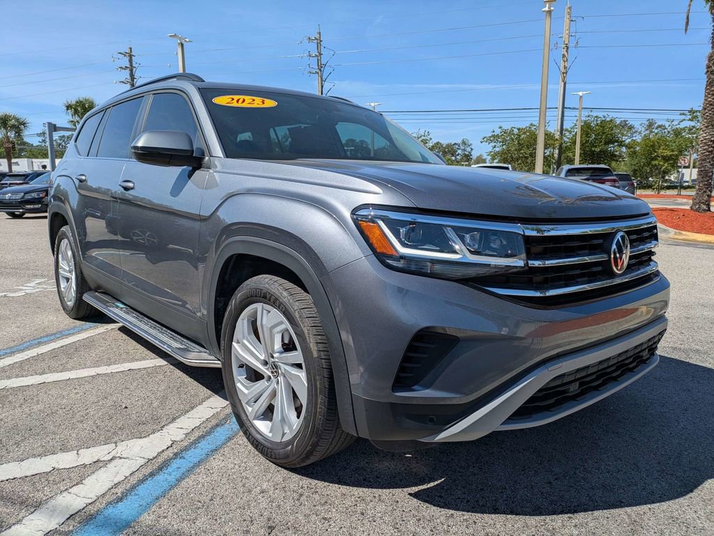 Certified 2023 Volkswagen Atlas SE w/ Panoramic Sunroof Package FWD image 8
