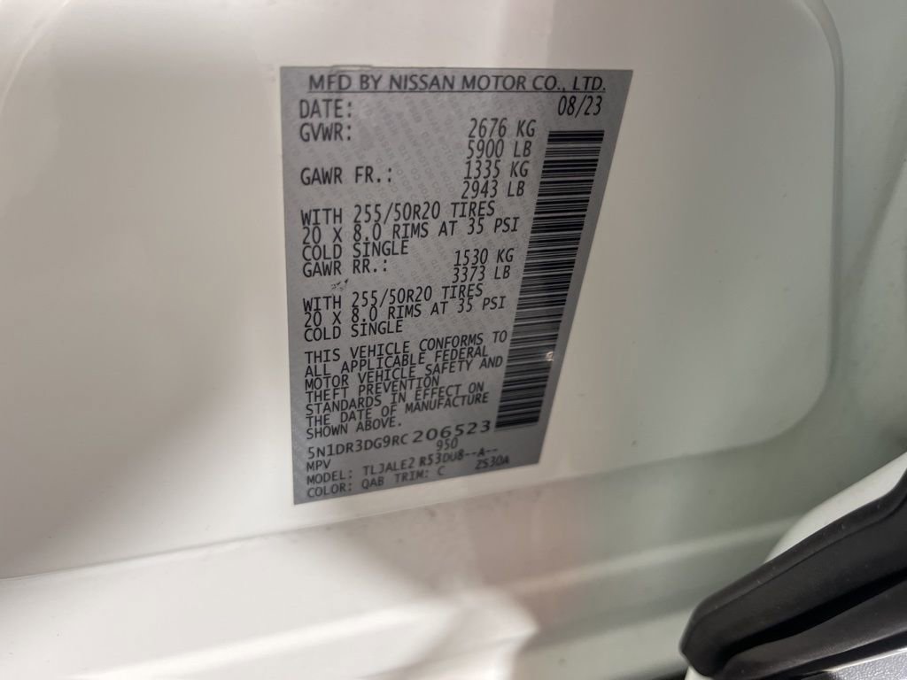 Used 2024 Nissan Pathfinder Platinum w/ Cargo Package image 37