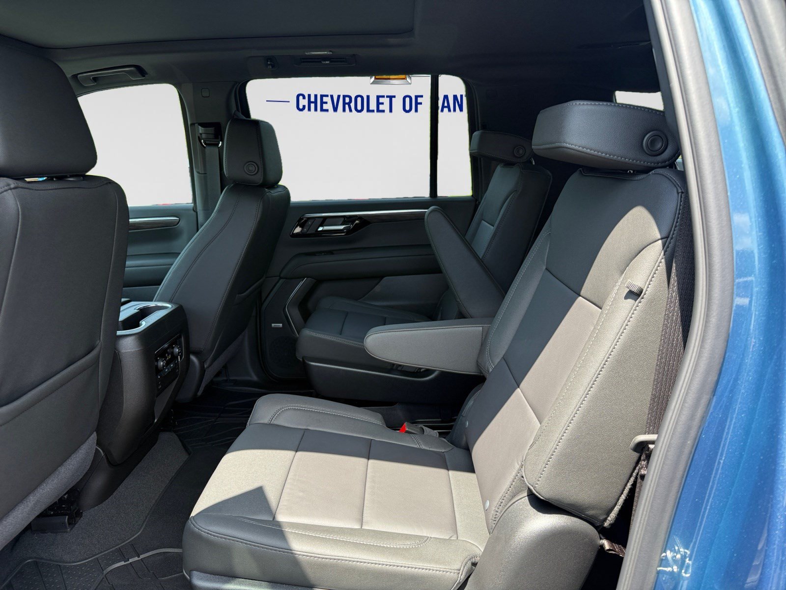 New 2026 Chevrolet Suburban LT w/ Advanced Technology Package RWD image 19