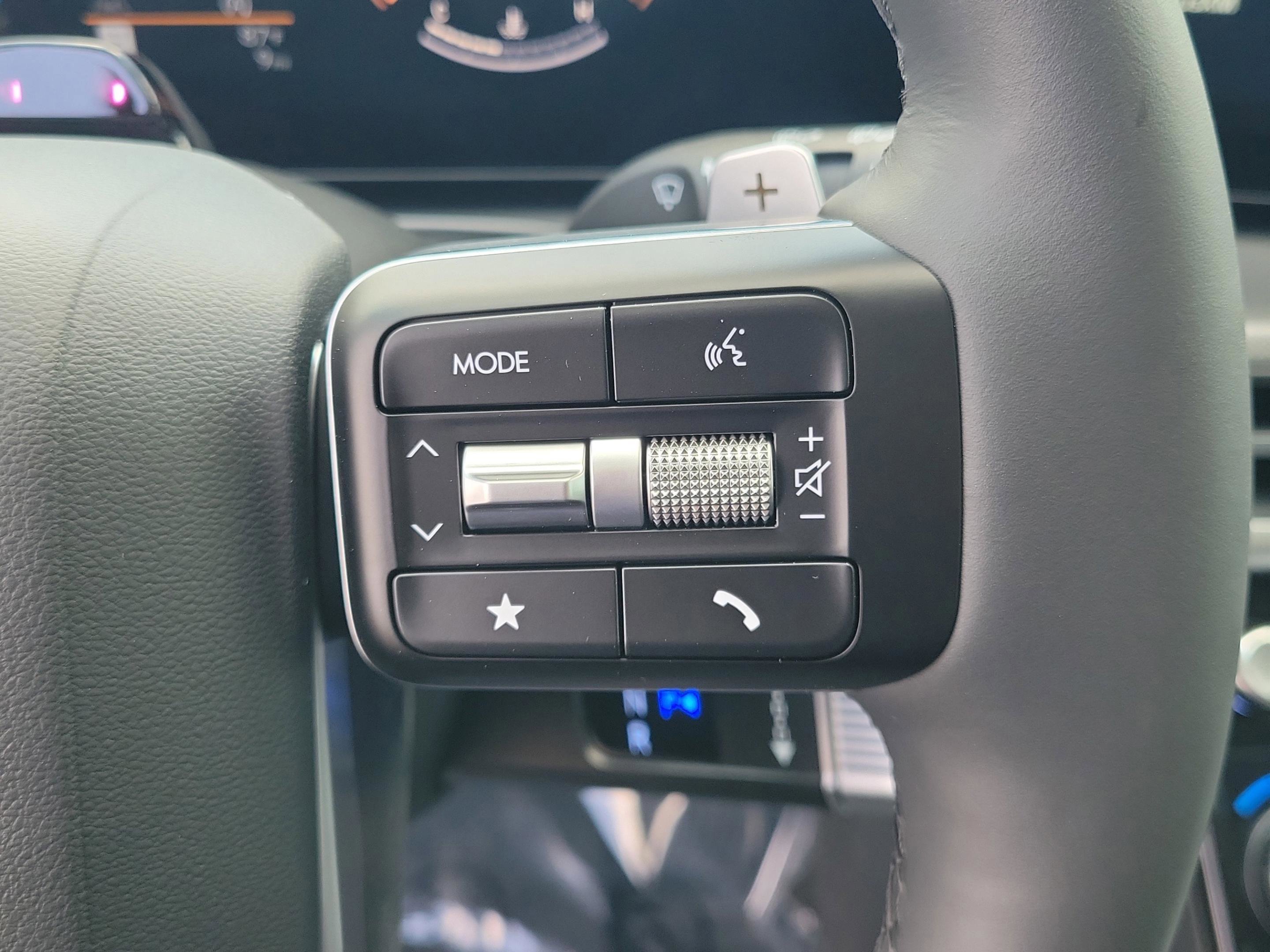 New 2026 Hyundai Santa Fe SEL image 26