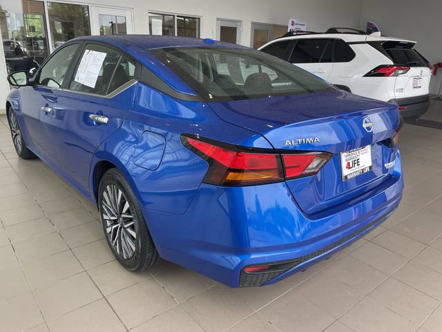 Used 2025 Nissan Altima 2.5 SV FWD image 31