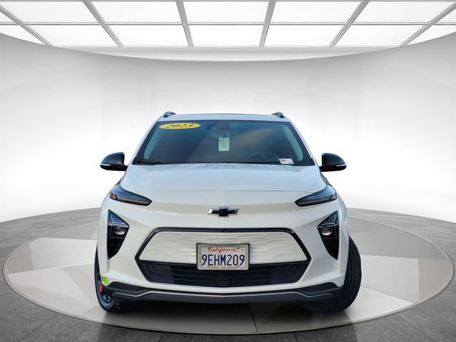 Used 2023 Chevrolet Bolt EUV Premier w/ Sun & Sound Package image 2