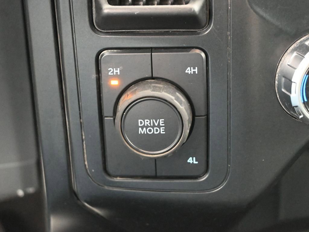 Certified 2025 Ford F150 XLT w/ Equipment Group 301A Standard image 19