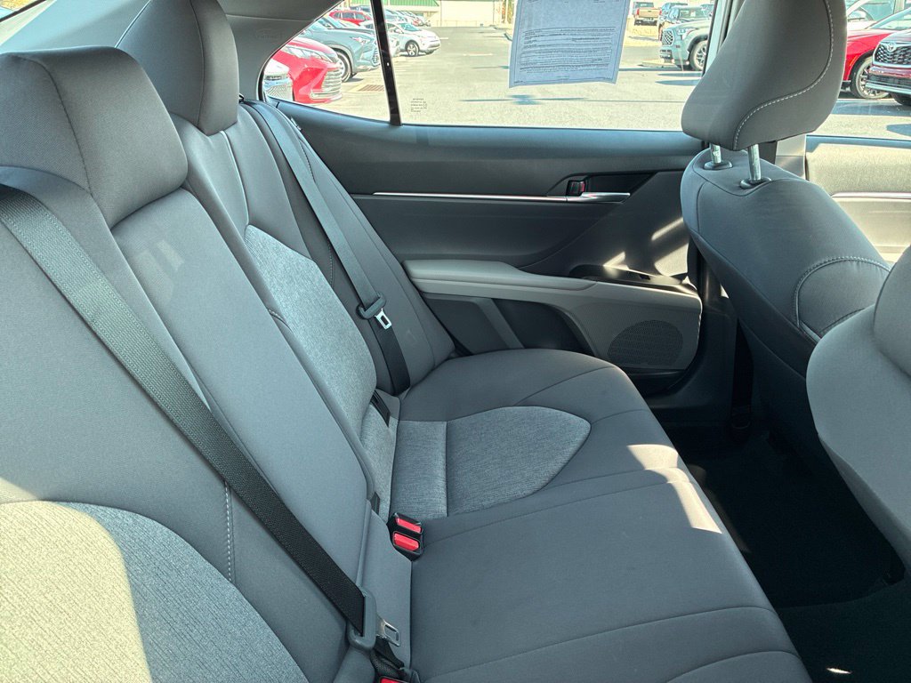 Used 2024 Toyota Camry LE FWD image 22