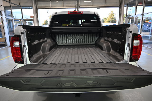 New 2026 GMC Canyon AT4 w/ Technology Plus Package AWD/4WD image 7