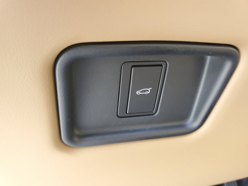 New 2026 Land Rover Range Rover SE AWD/4WD image 14