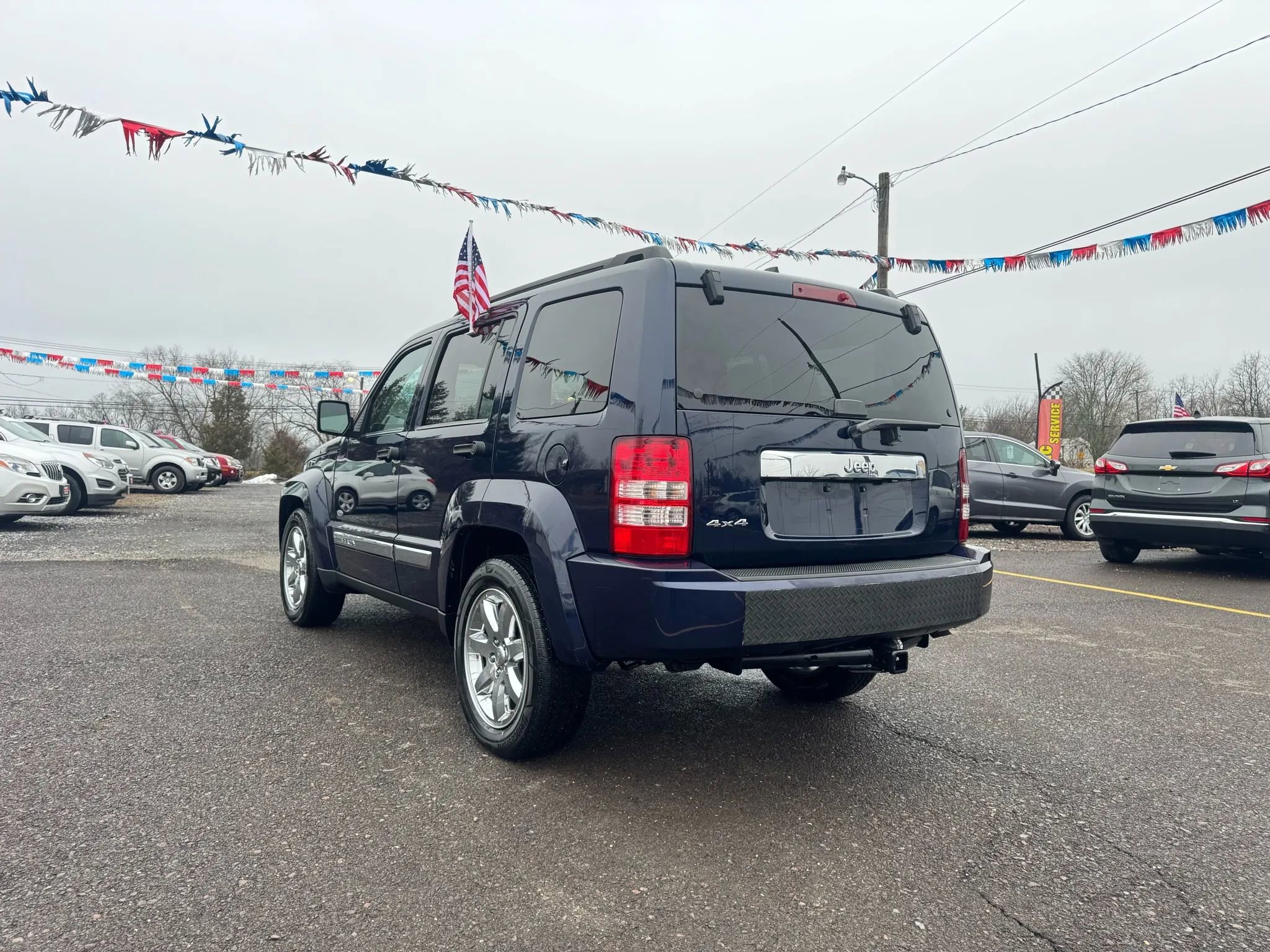 Used 2012 Jeep Liberty Sport image 3