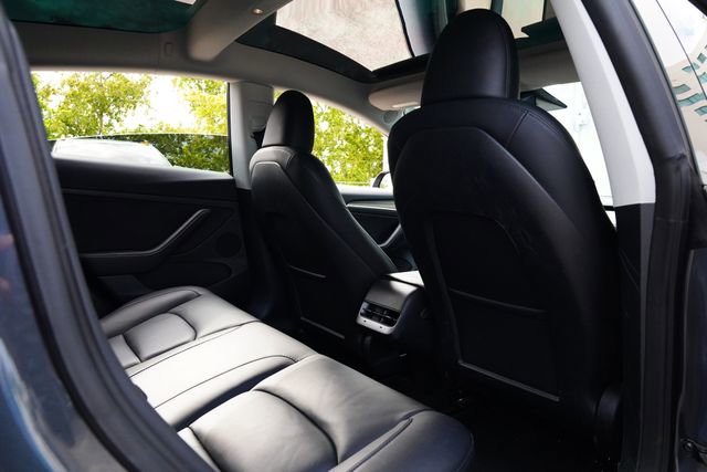 Used 2023 Tesla Model 3 Standard Range RWD image 18