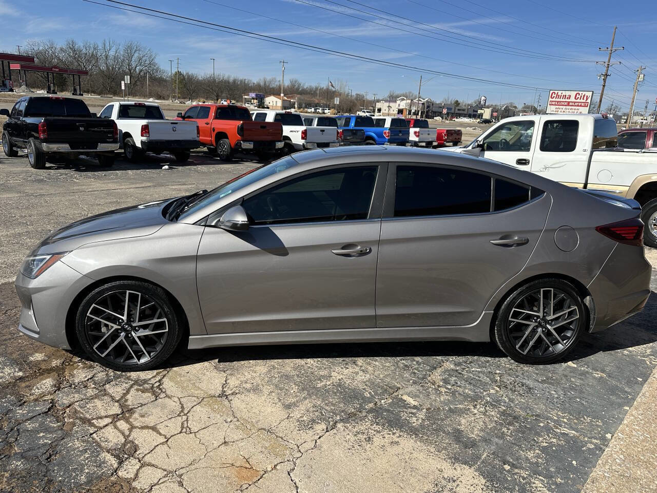 Used 2020 Hyundai Elantra Sport w/ Cargo Package (C1) image 5