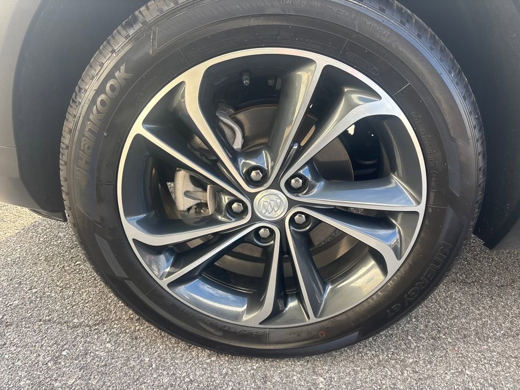 Used 2023 Buick Encore GX Select image 33