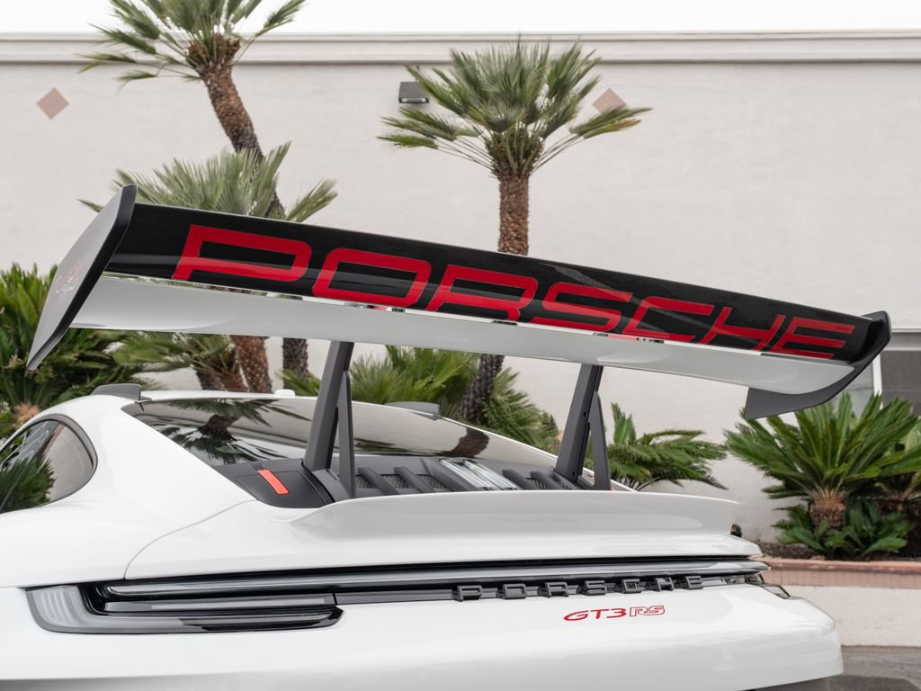 Used 2025 Porsche 911 GT3 RS RWD image 38