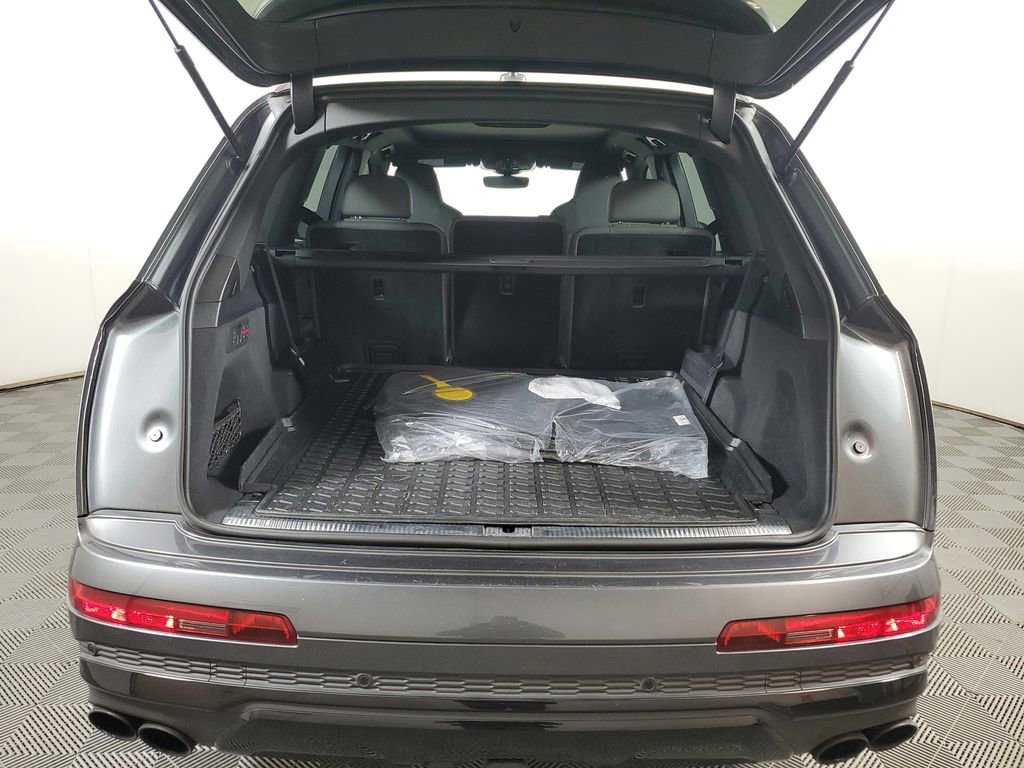 Used 2021 Audi SQ7 Premium Plus AWD/4WD image 8