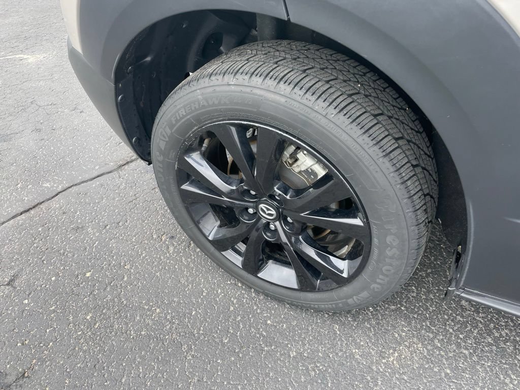 Used 2024 MAZDA CX-30 AWD 2.5 S w/ Select Sport Pkg image 3