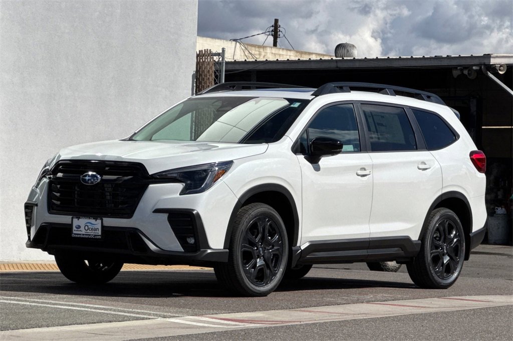 New 2025 Subaru Ascent Bronze Edition image 9