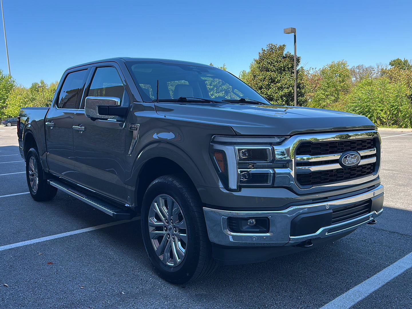Certified 2025 Ford F150 Lariat w/ Equipment Group 501A Mid AWD/4WD image 8