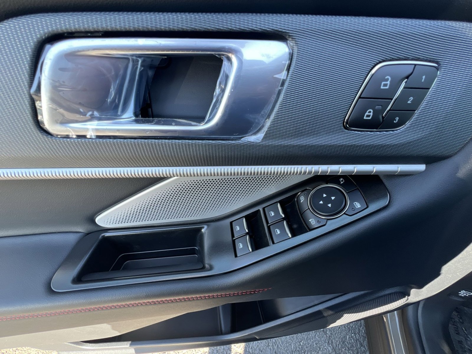 New 2026 Ford Explorer ST AWD/4WD image 23