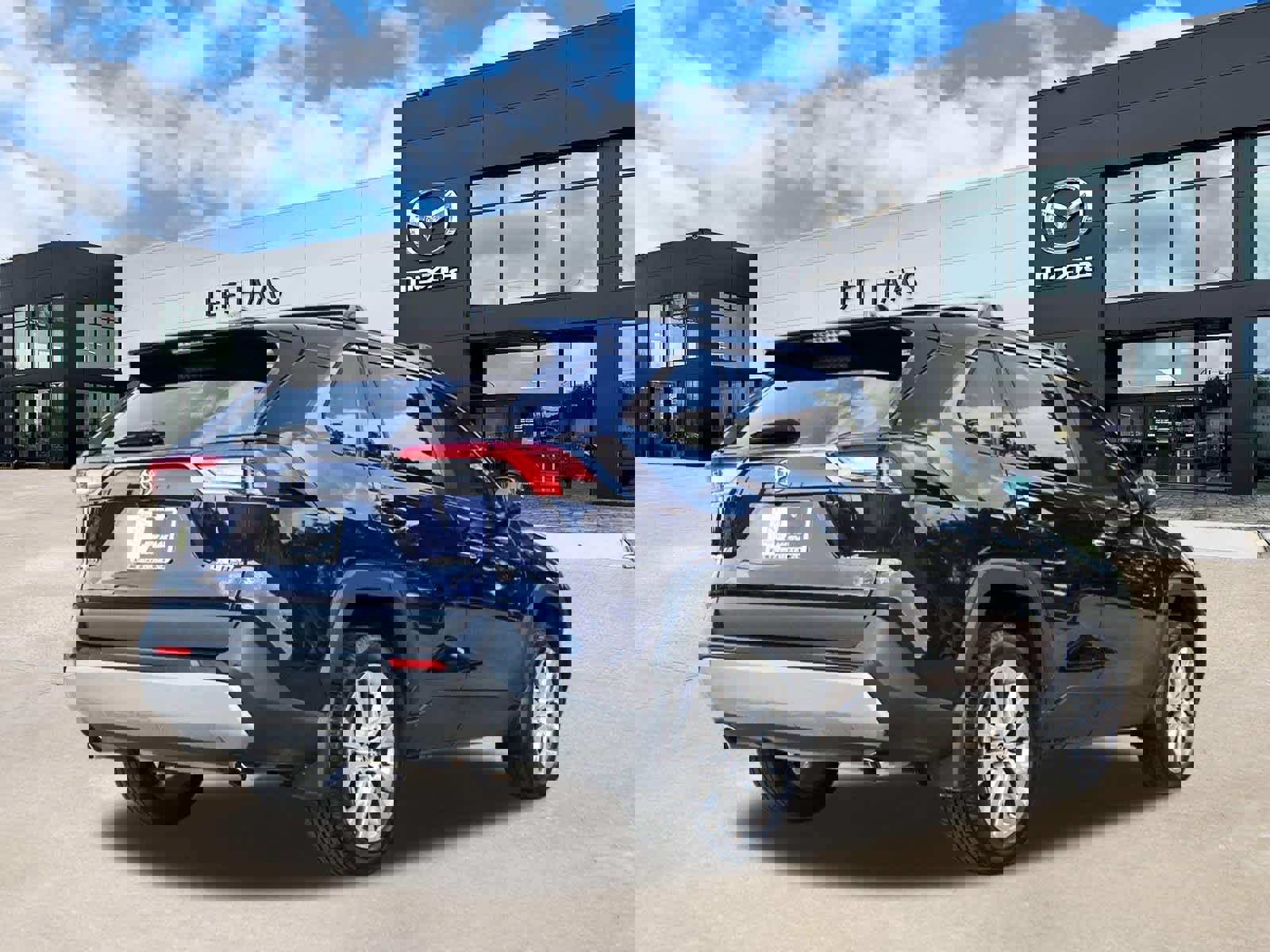Used 2024 Toyota RAV4 Limited image 3