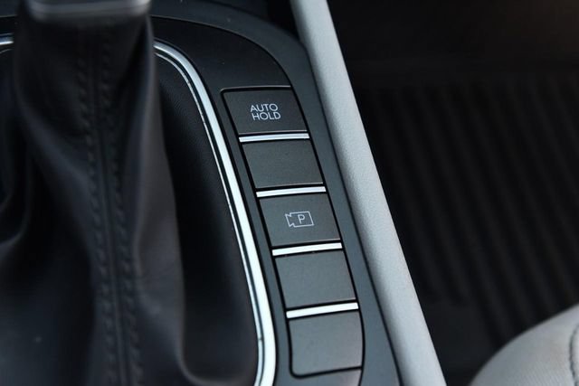 Used 2024 Hyundai Kona SEL FWD image 17