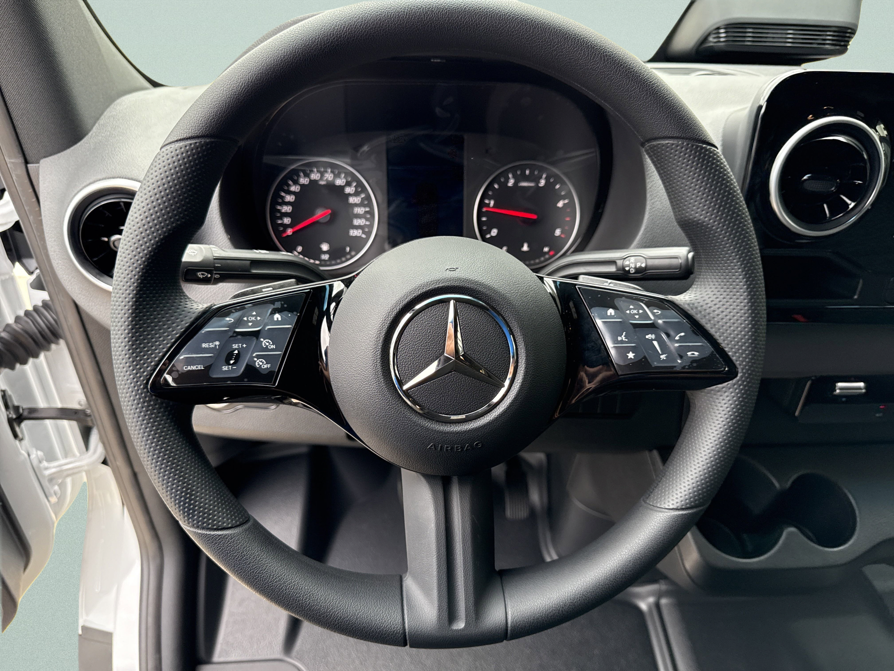 New 2025 Mercedes-Benz Sprinter 2500 image 22