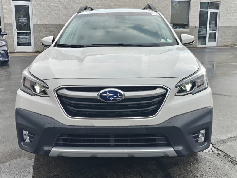 Used 2022 Subaru Outback Limited image 2