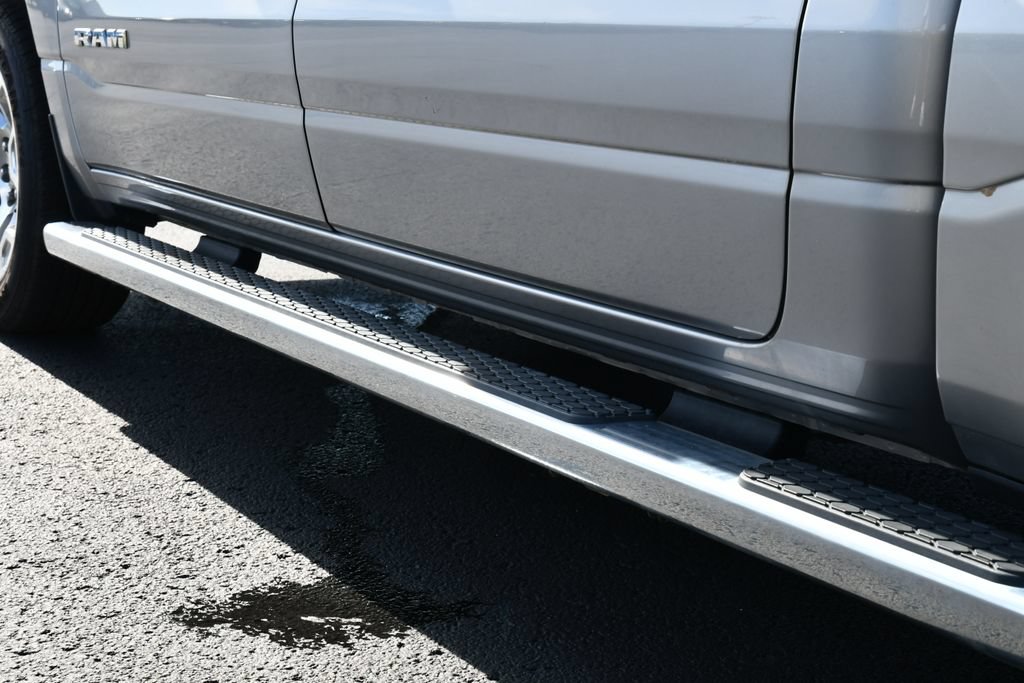 Used 2021 RAM 1500 Big Horn AWD/4WD image 14