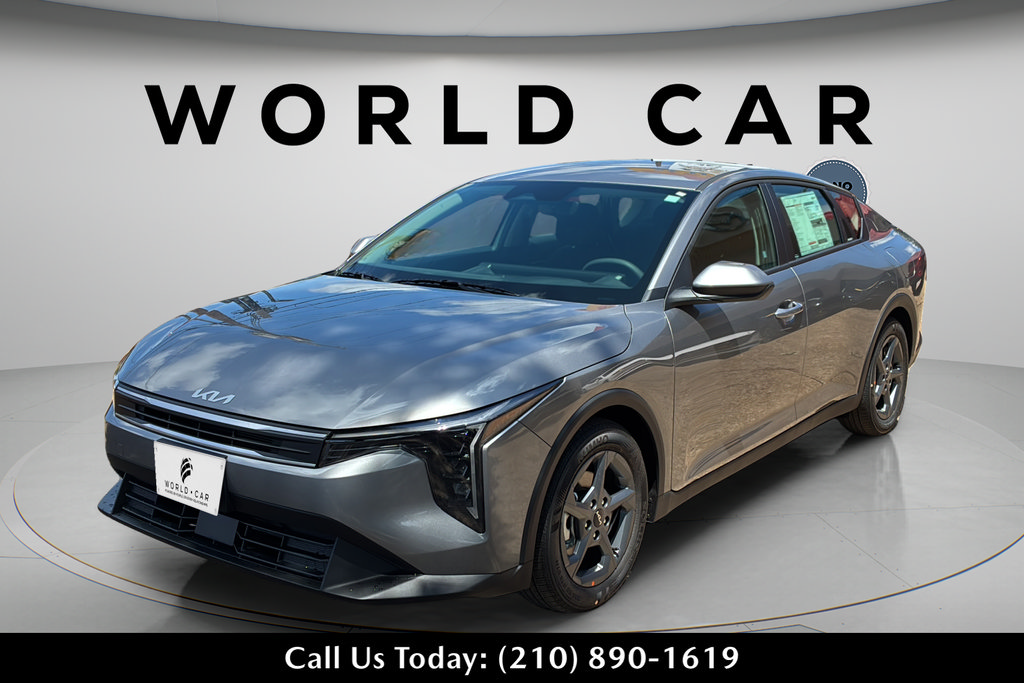 New 2026 Kia K4 FWD image 14