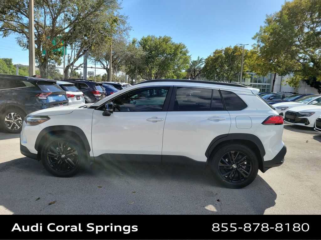 Used 2026 Toyota Corolla Cross XSE w/ Convenience Package image 11