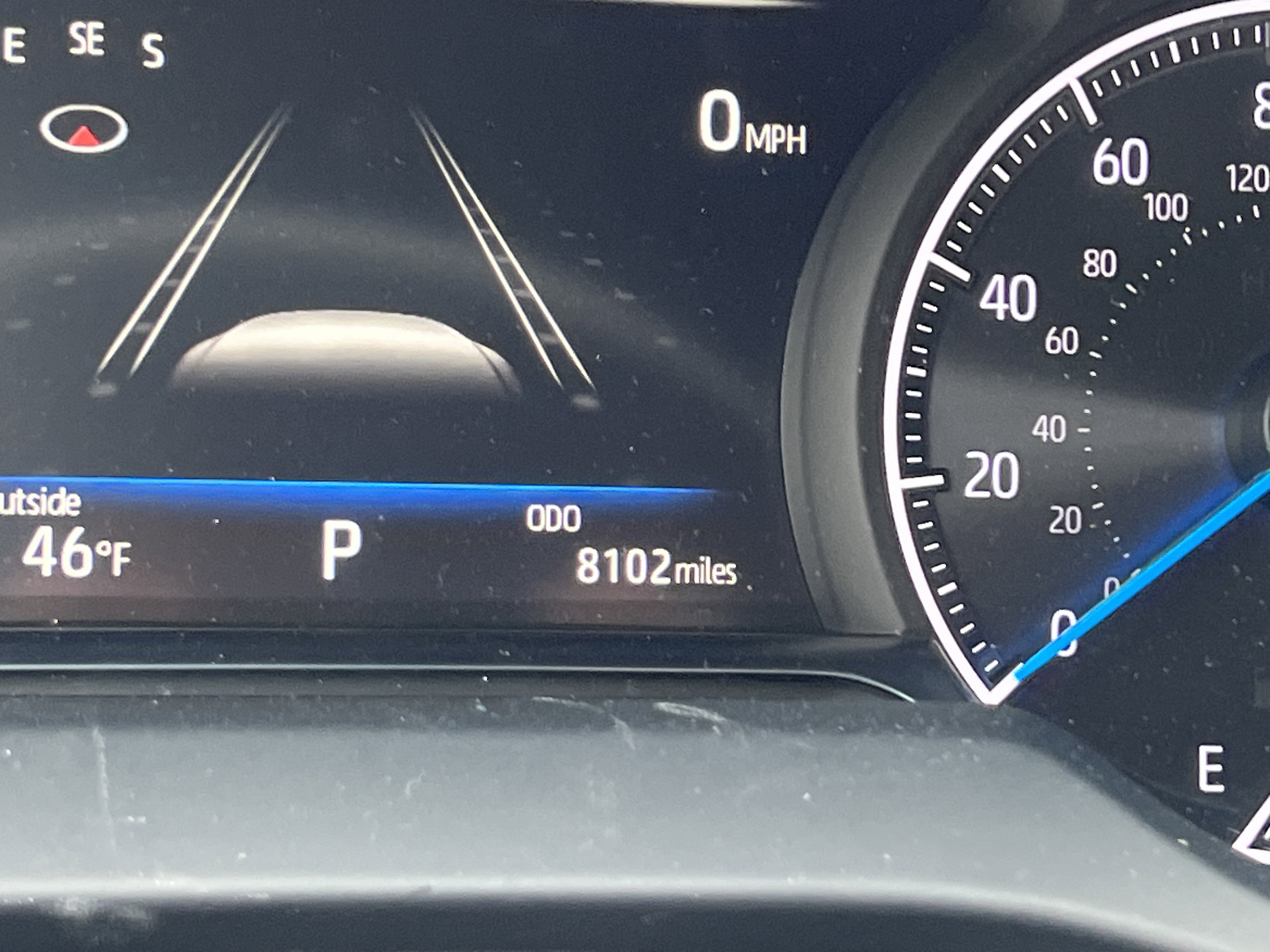 Certified 2024 Toyota Venza XLE image 32