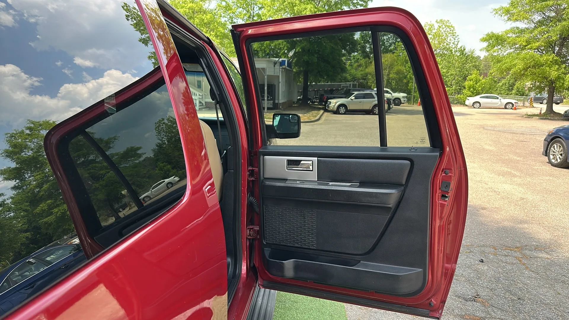 Used 2016 Ford Expedition EL XLT AWD/4WD image 22