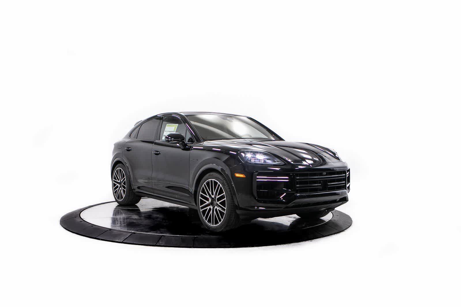 New 2026 Porsche Cayenne Turbo AWD/4WD image 9