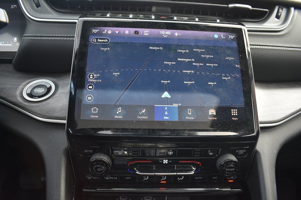 Used 2022 Jeep Grand Cherokee L Limited image 19