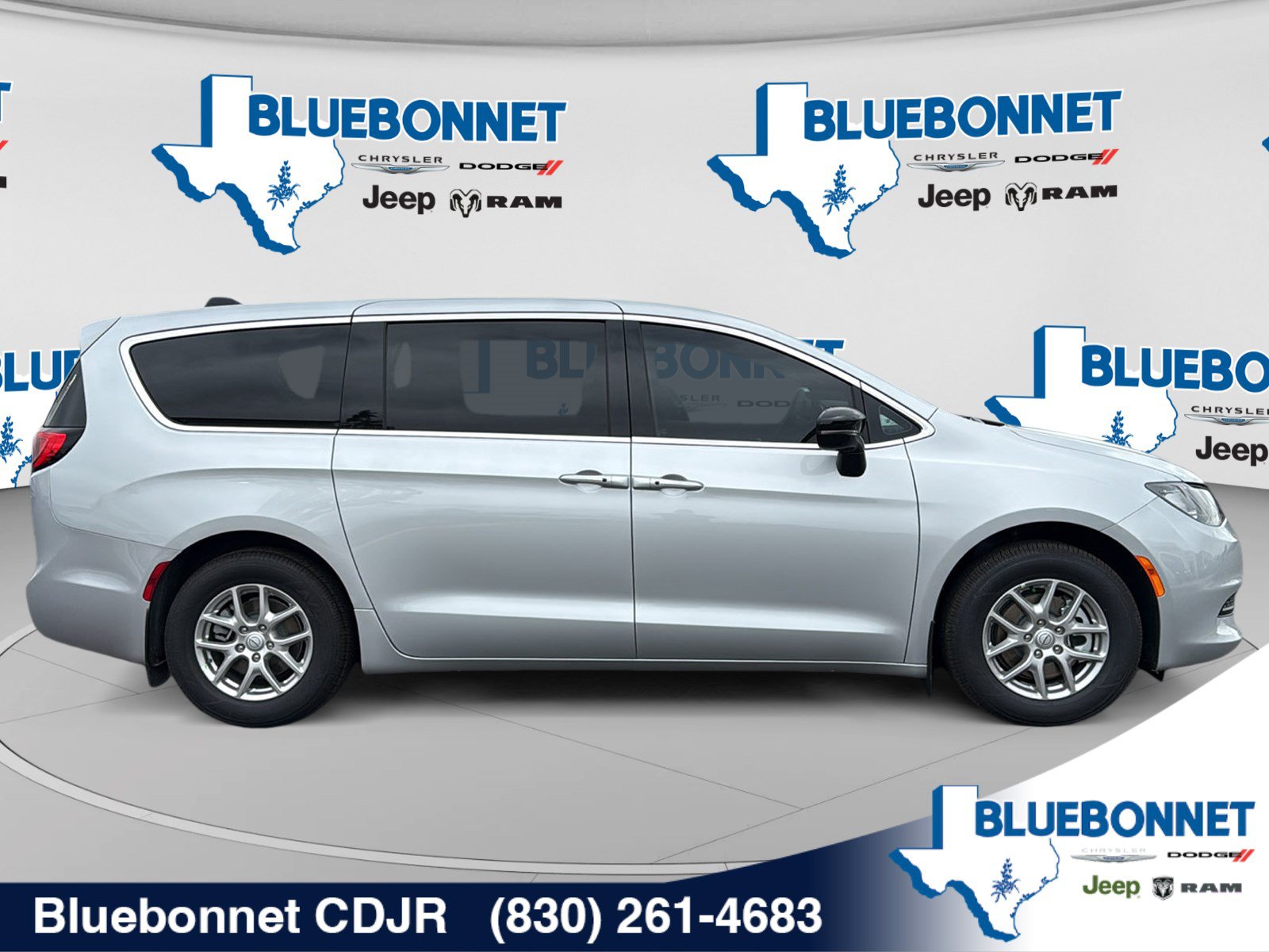 New 2026 Chrysler Voyager LX FWD image 6