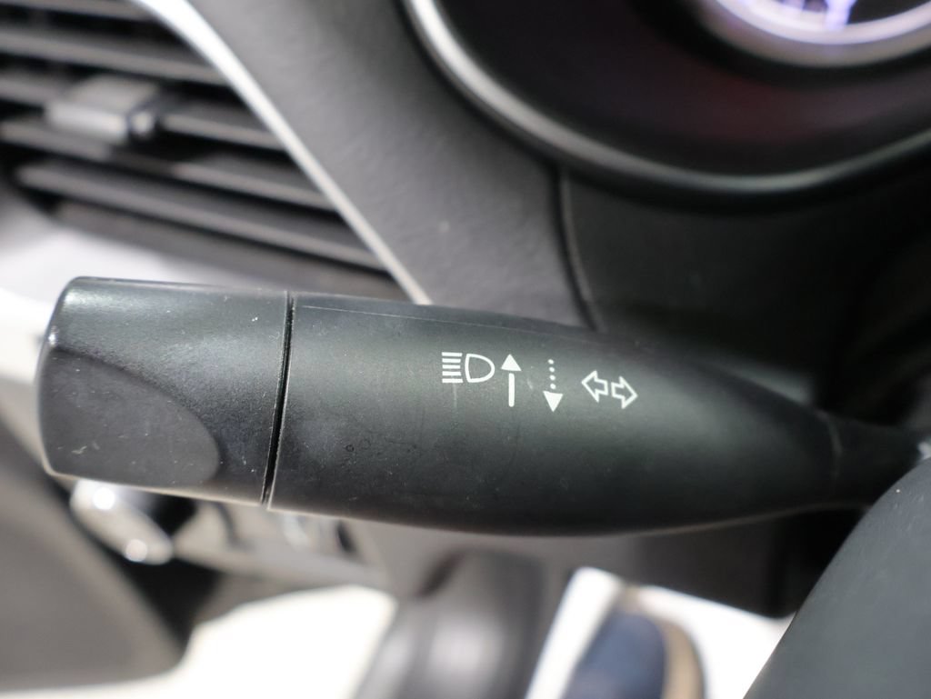 Certified 2022 Jeep Cherokee Latitude AWD/4WD image 41