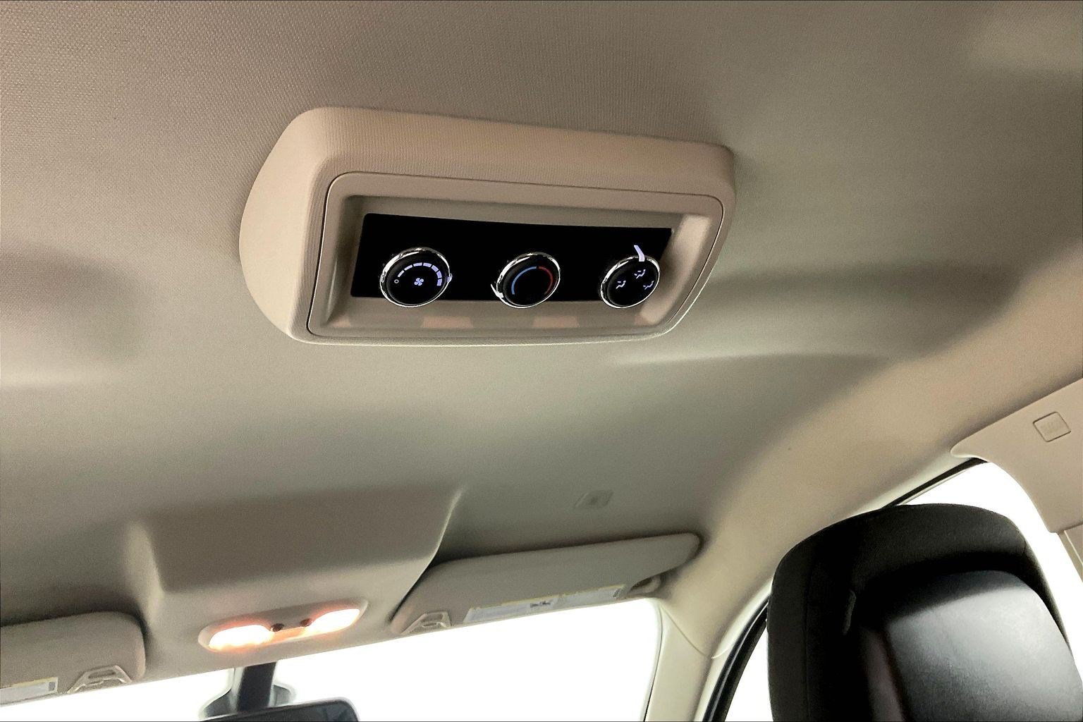 Used 2020 Dodge Journey SE w/ SE Popular Equipment Group FWD image 35