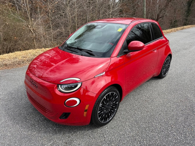 Used 2024 FIAT 500 e (RED) image 2