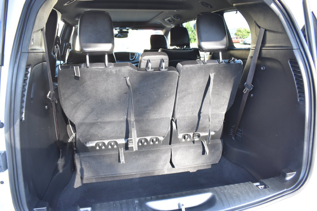 Used 2025 Chrysler Pacifica Limited FWD image 15