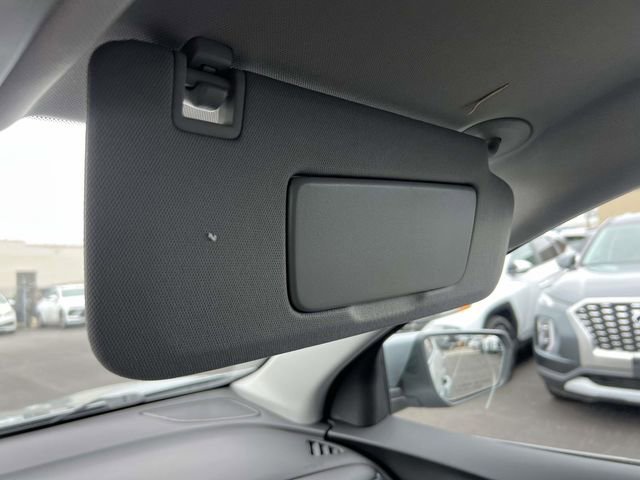 Used 2024 Chevrolet Equinox LT image 33