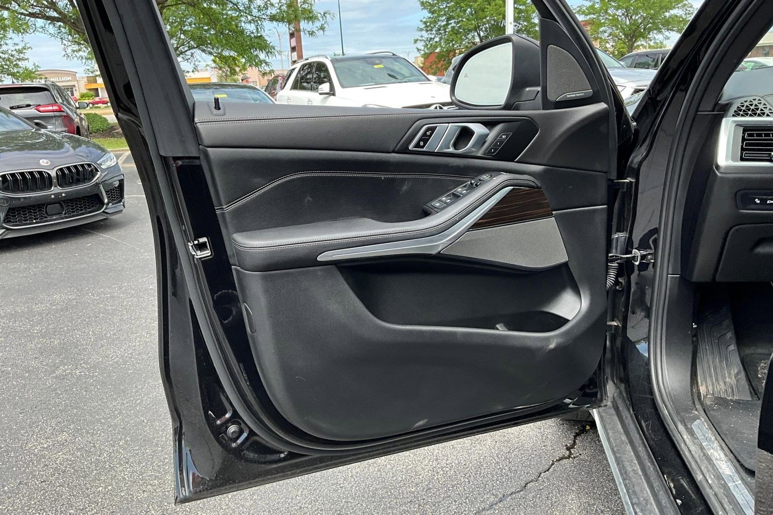 Used 2024 BMW X5 xDrive40i AWD/4WD image 18