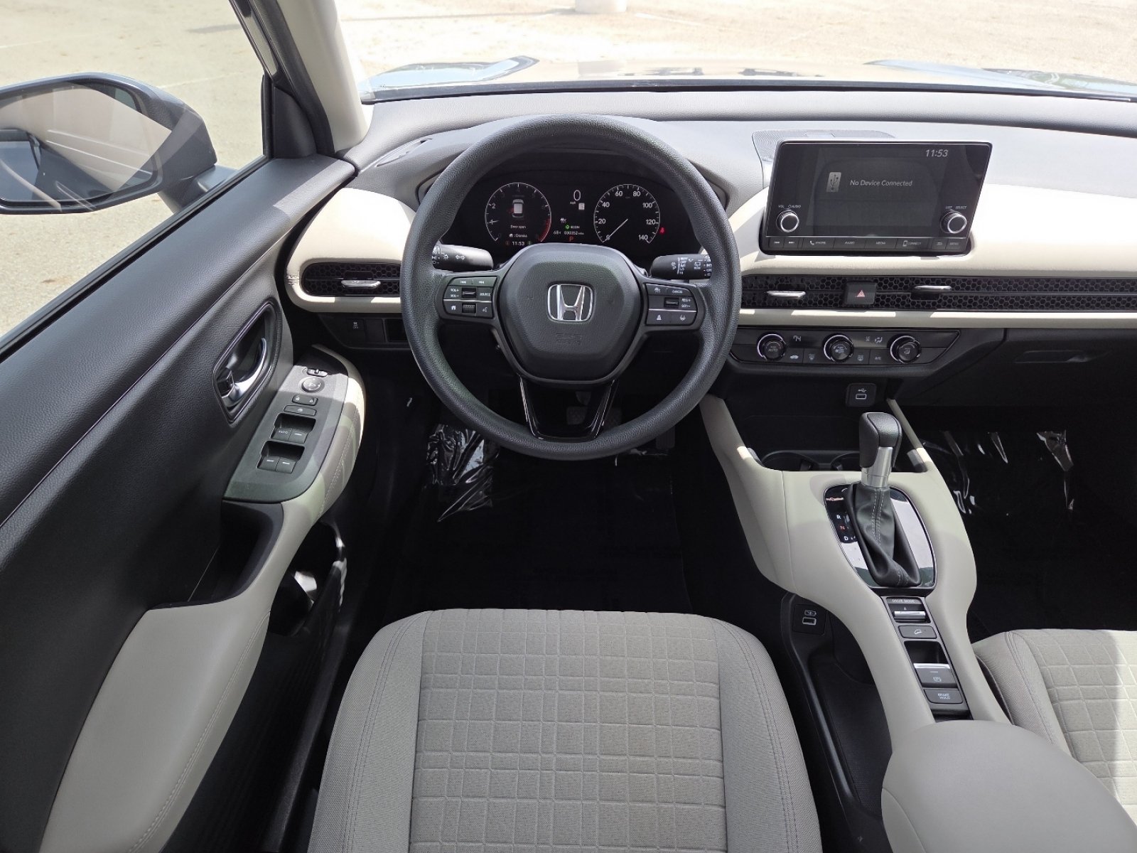 Used 2023 Honda HR-V LX image 24