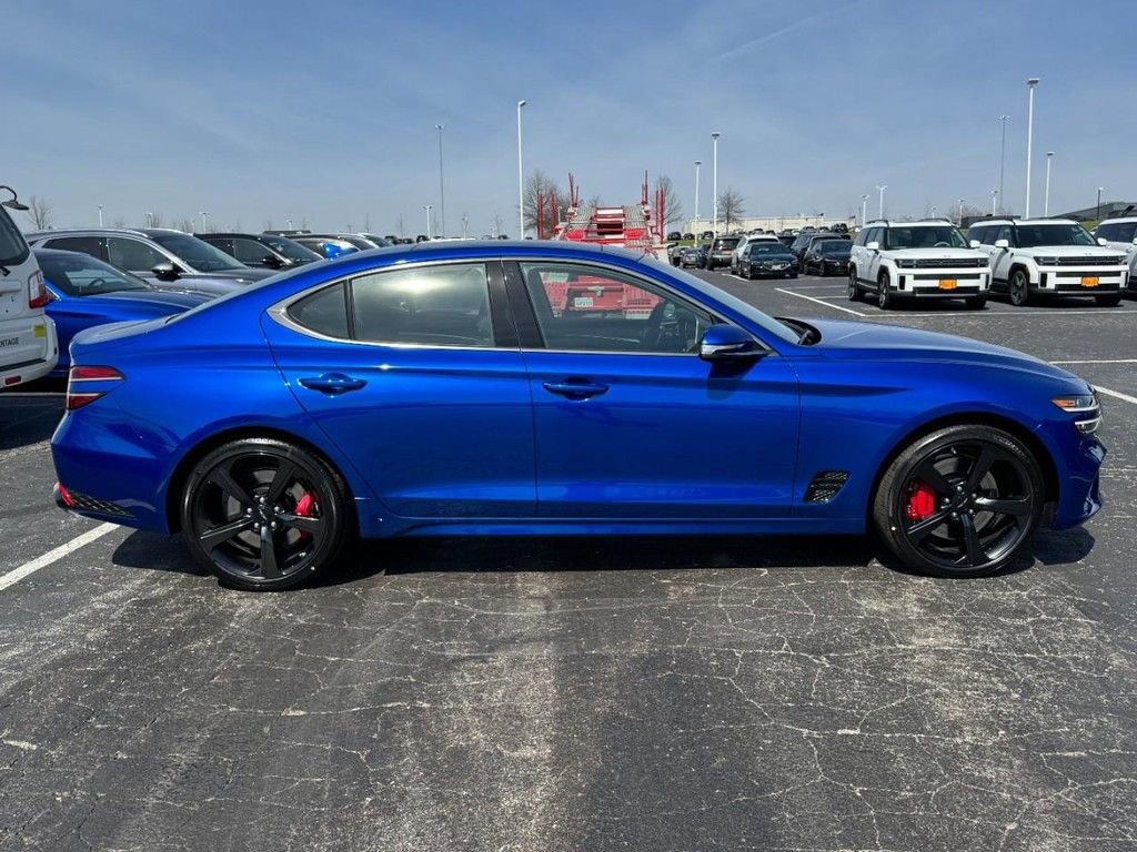 New 2026 Genesis G70 3.3T Sport Prestige image 2