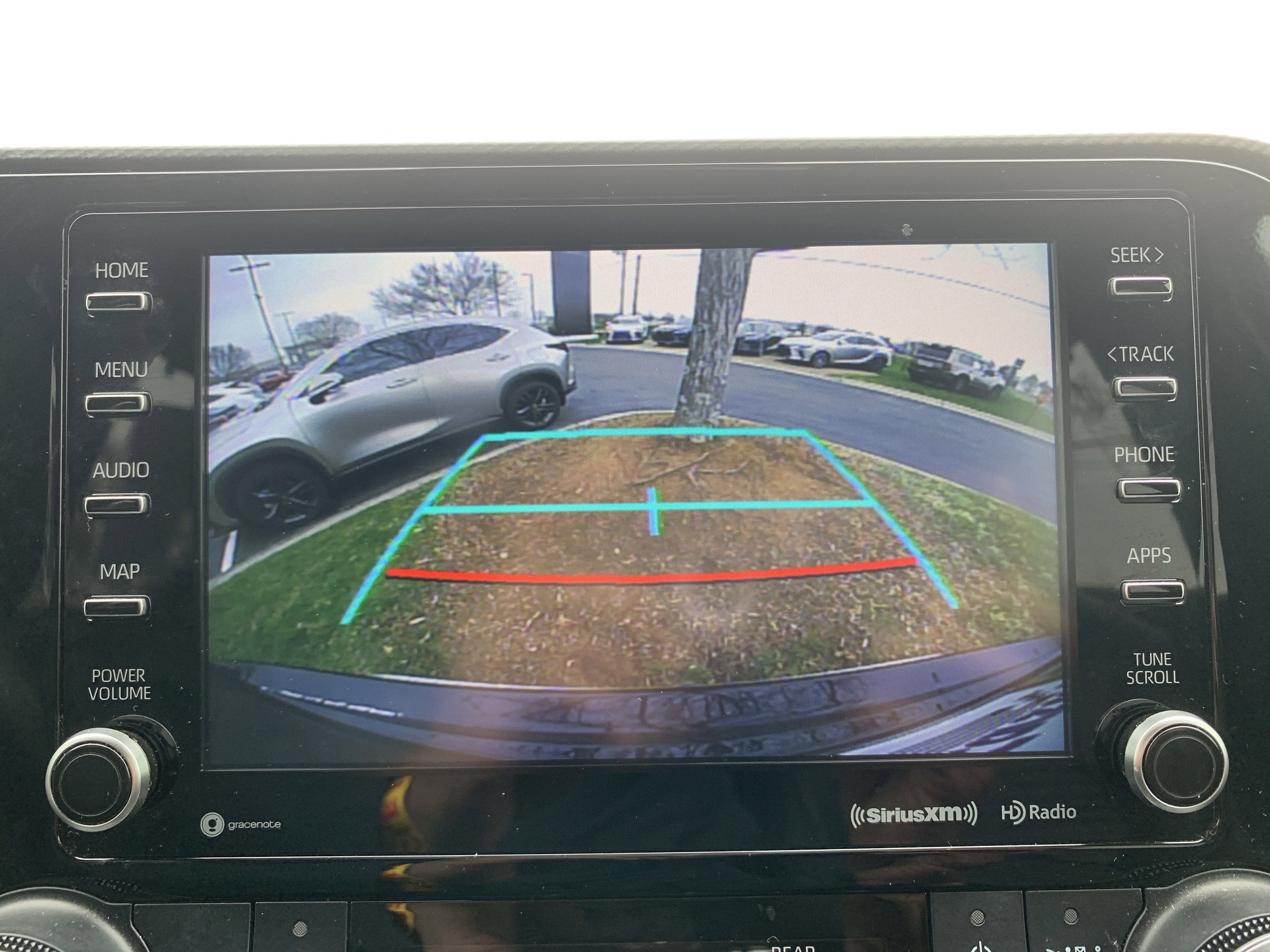 Used 2022 Toyota Highlander XSE image 24