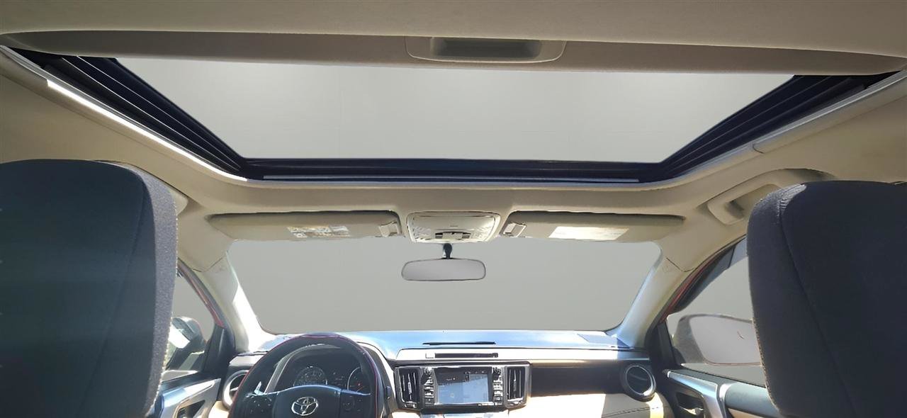 Used 2016 Toyota RAV4 XLE AWD/4WD image 16