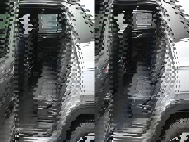 New 2026 Volkswagen Atlas Cross Sport SE image 11